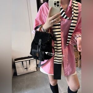 Auth💚Vintage Gucci Black Suede Backpack with Bamboo Accents